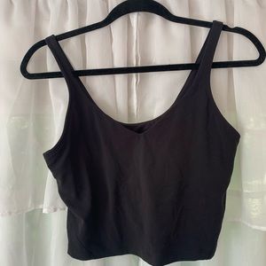 black align tank